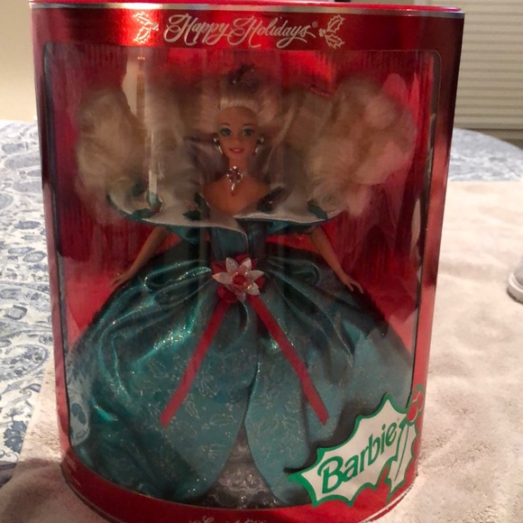Collectible Barbie Christmas 1995 Mint condition - Picture 3 of 3